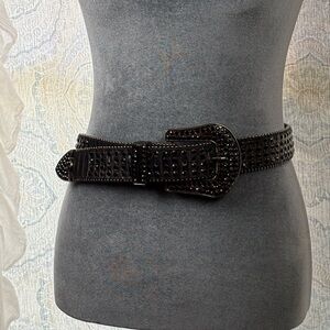 Leather Belt | Women’s | Embellished | SM | 34”
